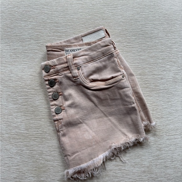 Blank NYC Pink Wedge Jean Shorts with Frayed Hem - Picture 6 of 7